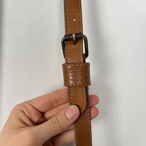 Fossil Vintage Brown Tan Bucket Crossbody Bag Classic Minimalist Chic Purse - Picture 4 of 10